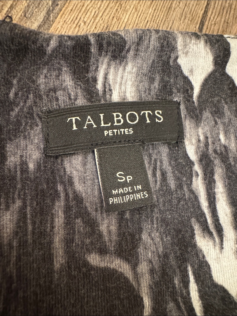 Talbots Black & White Faux Wrap-Style Long Sleeve Dress - Picture 2 of 3